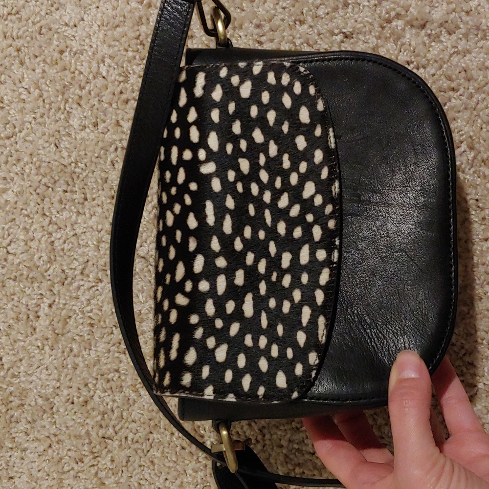 Leather saddle bag